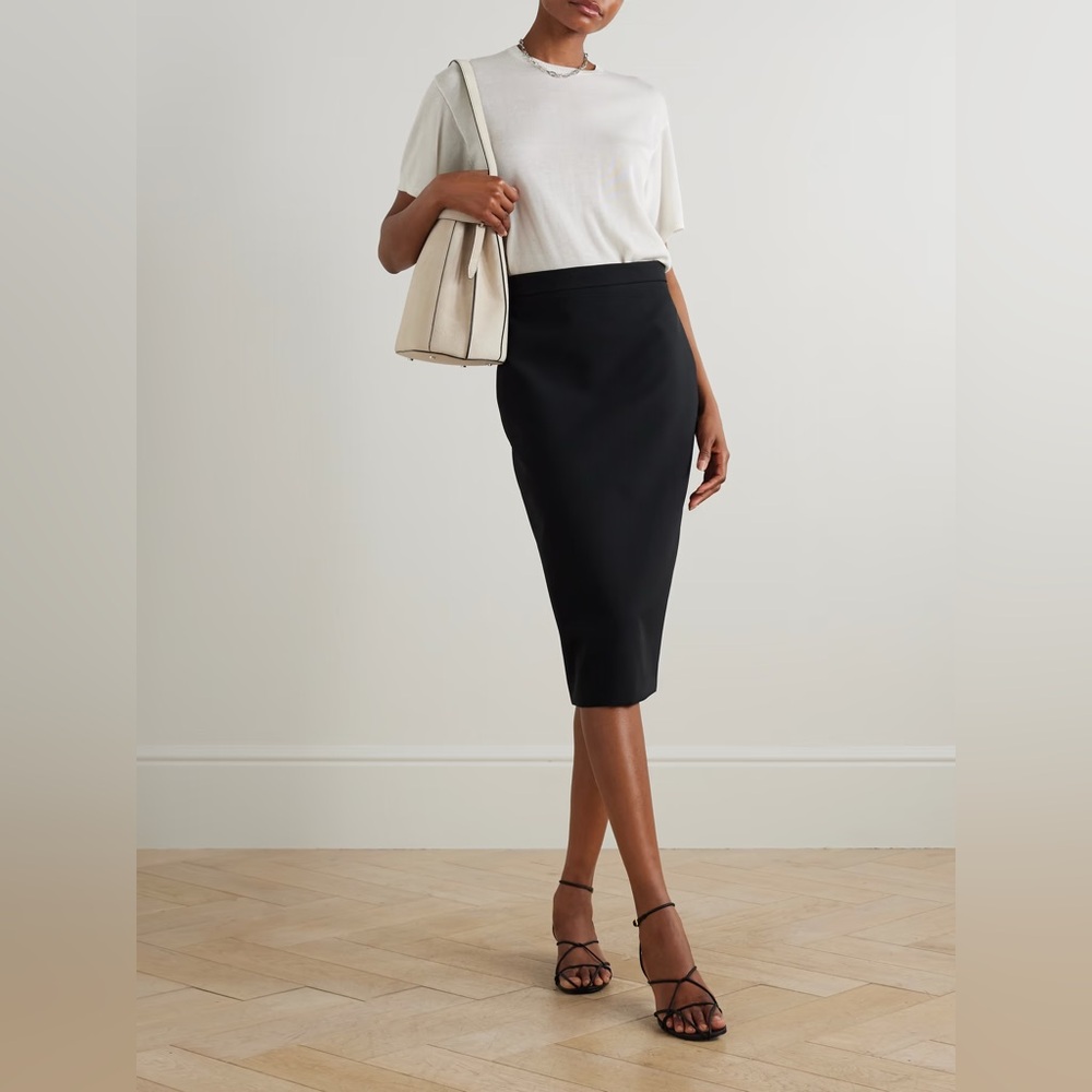 MaxMara Vintage Black Skirt✨ - Picture 3 of 9